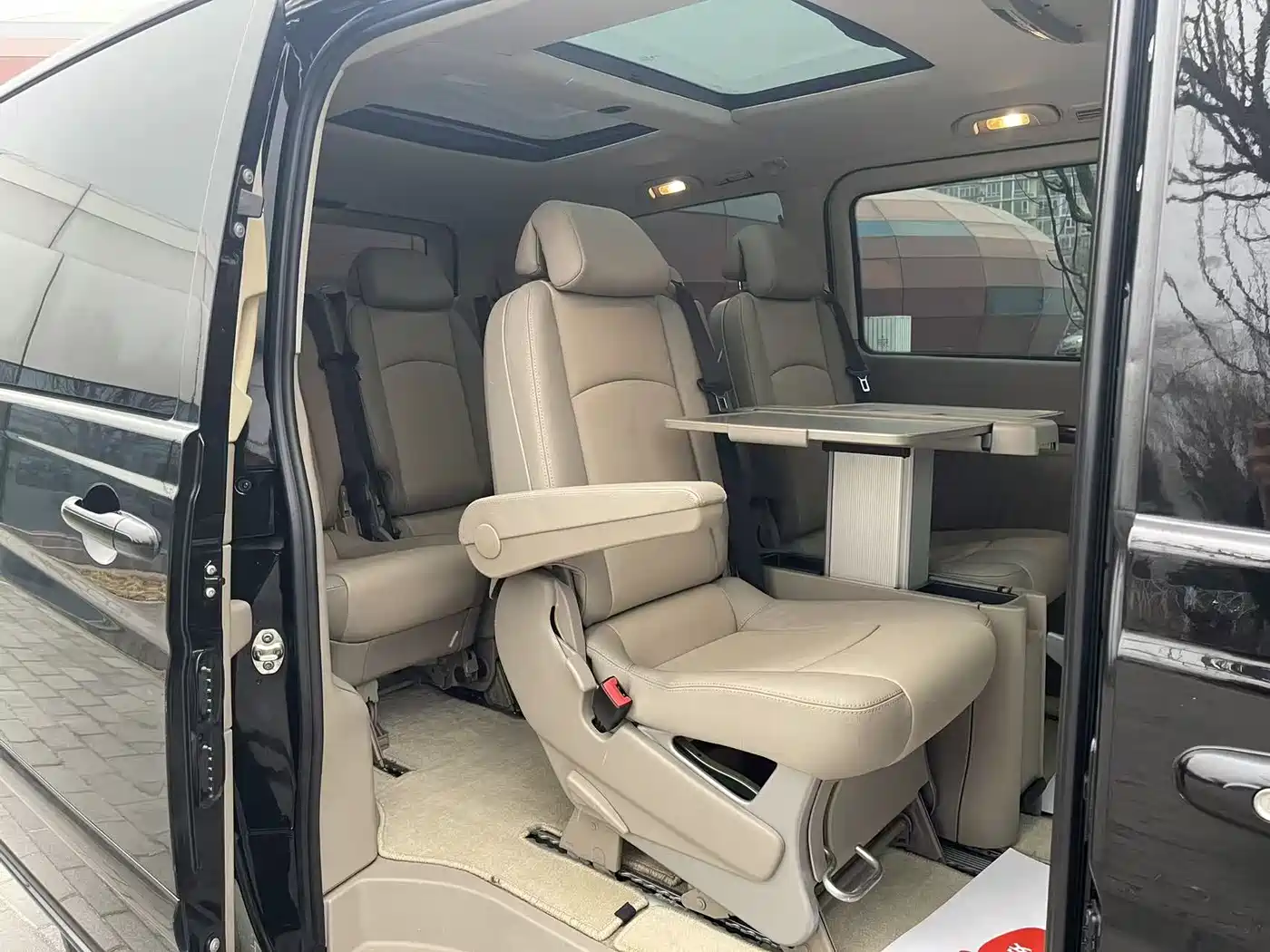 Mercedes-Benz Viano (Import) 2010 Model Viano 3.5L фото 24