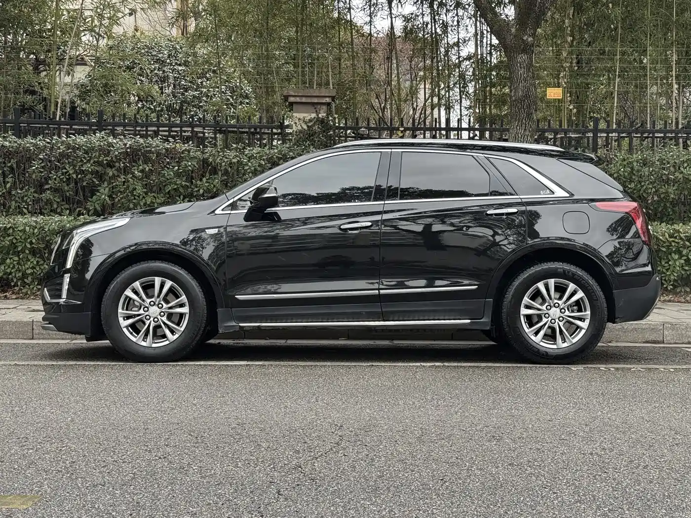 Cadillac XT5 2020 28T Luxury Model фото 3