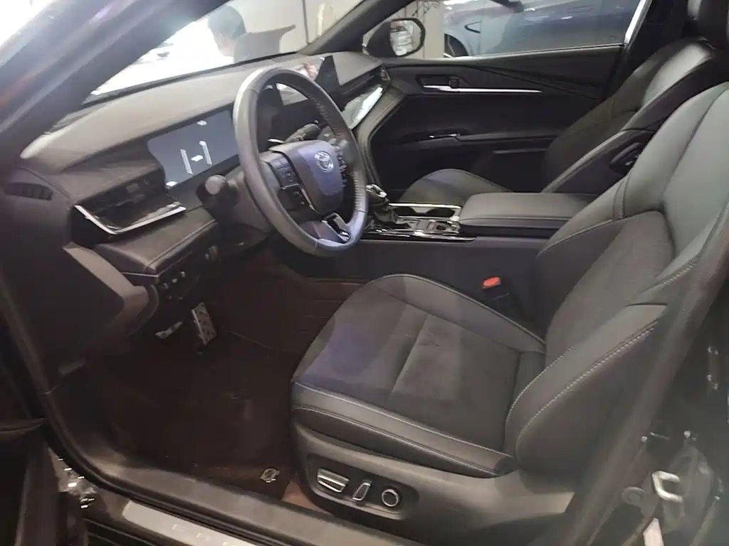 Toyota Camry 2025 2024 2.0S Sport Edition