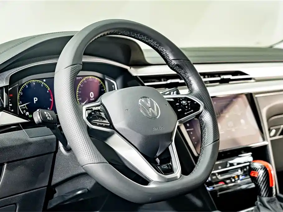 Volkswagen FAW-Volkswagen CC 2021 380TSI Eye-catching Edition фото 10