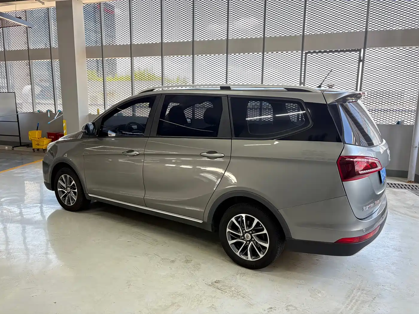 Baojun 730 2019 2019 1.5T CVT Fashion Edition 7-Seater China VI