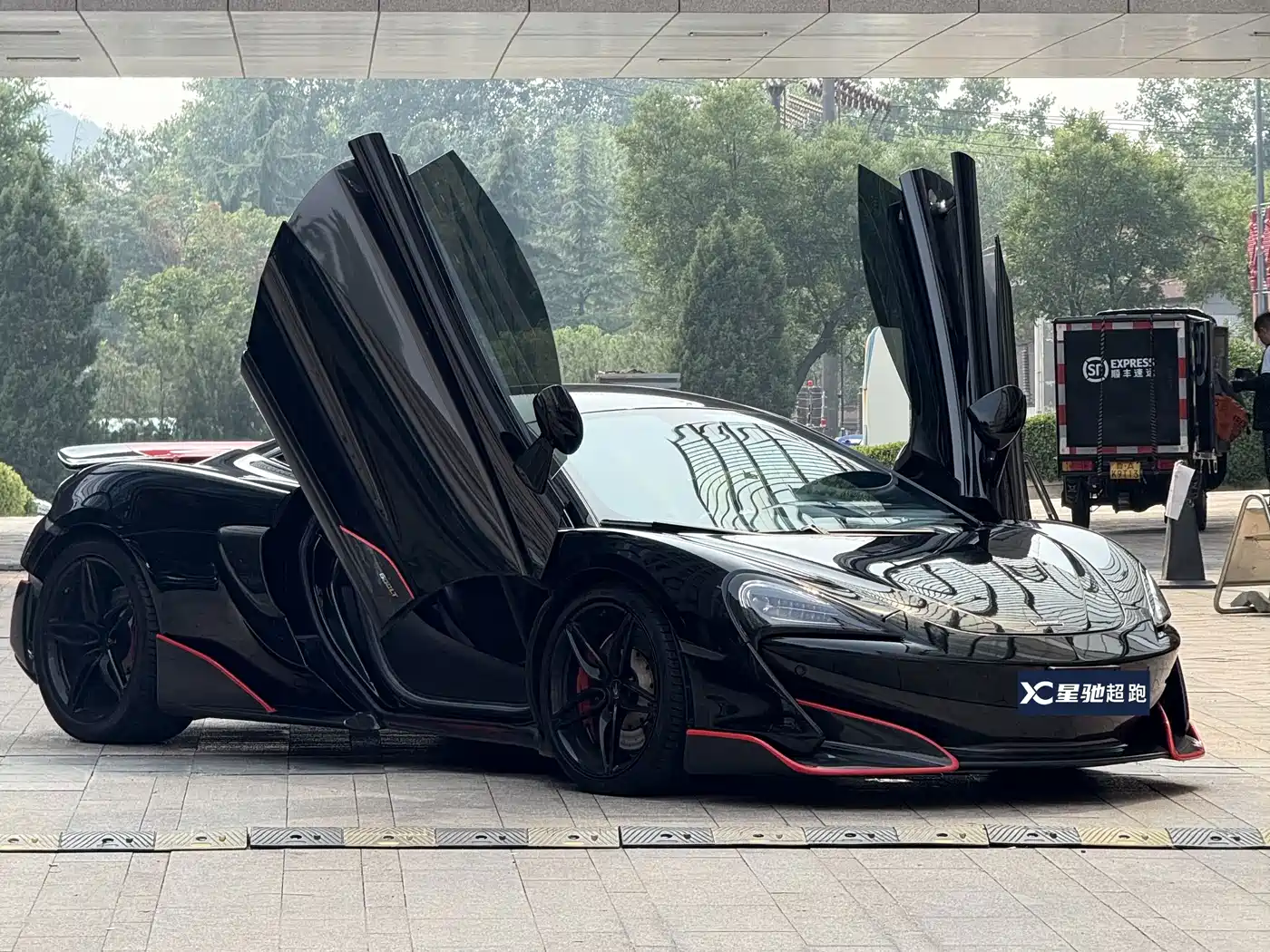 McLaren 540C