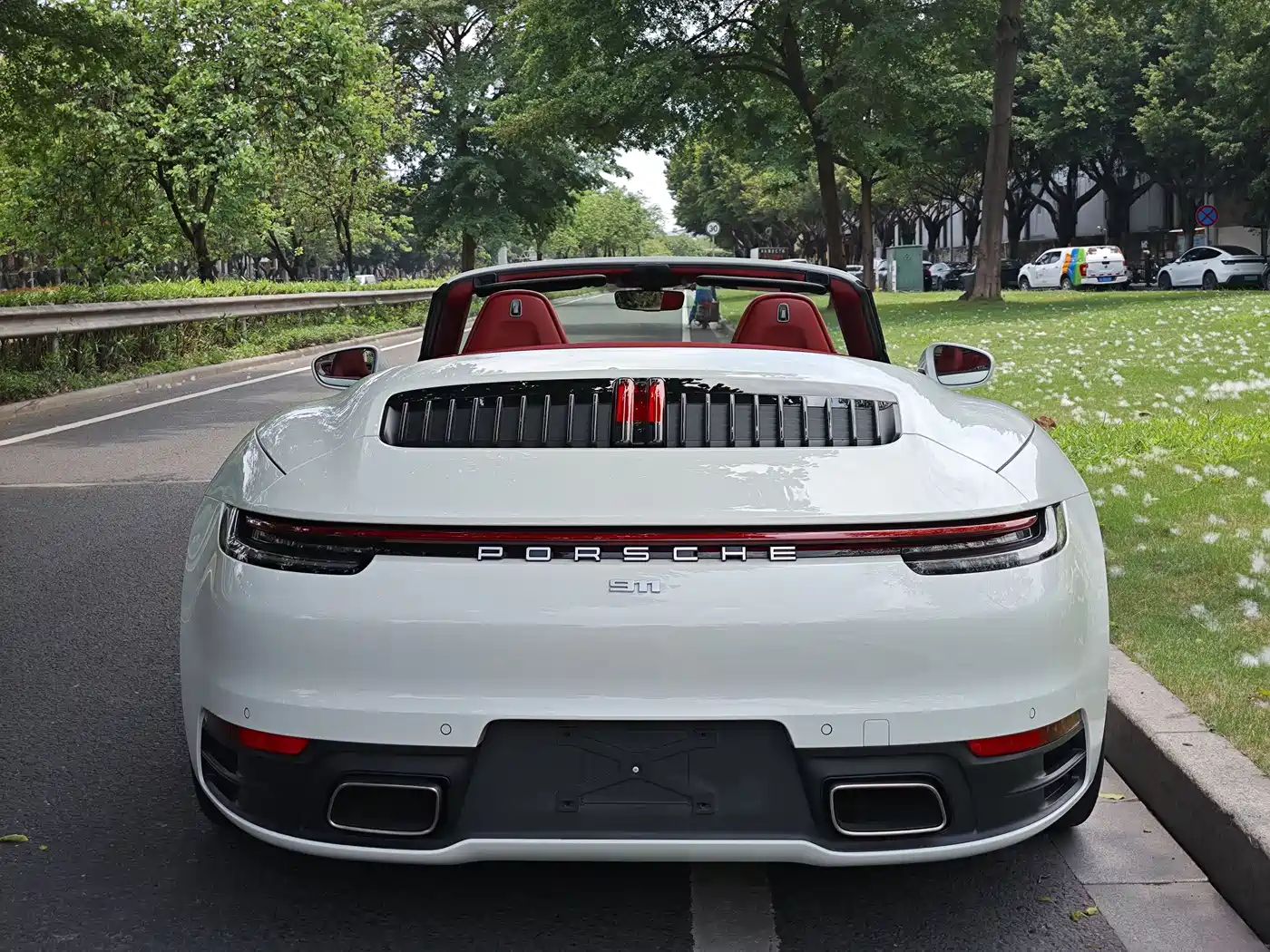 Porsche 911 2023 Carrera Cabriolet 3.0T фото 2