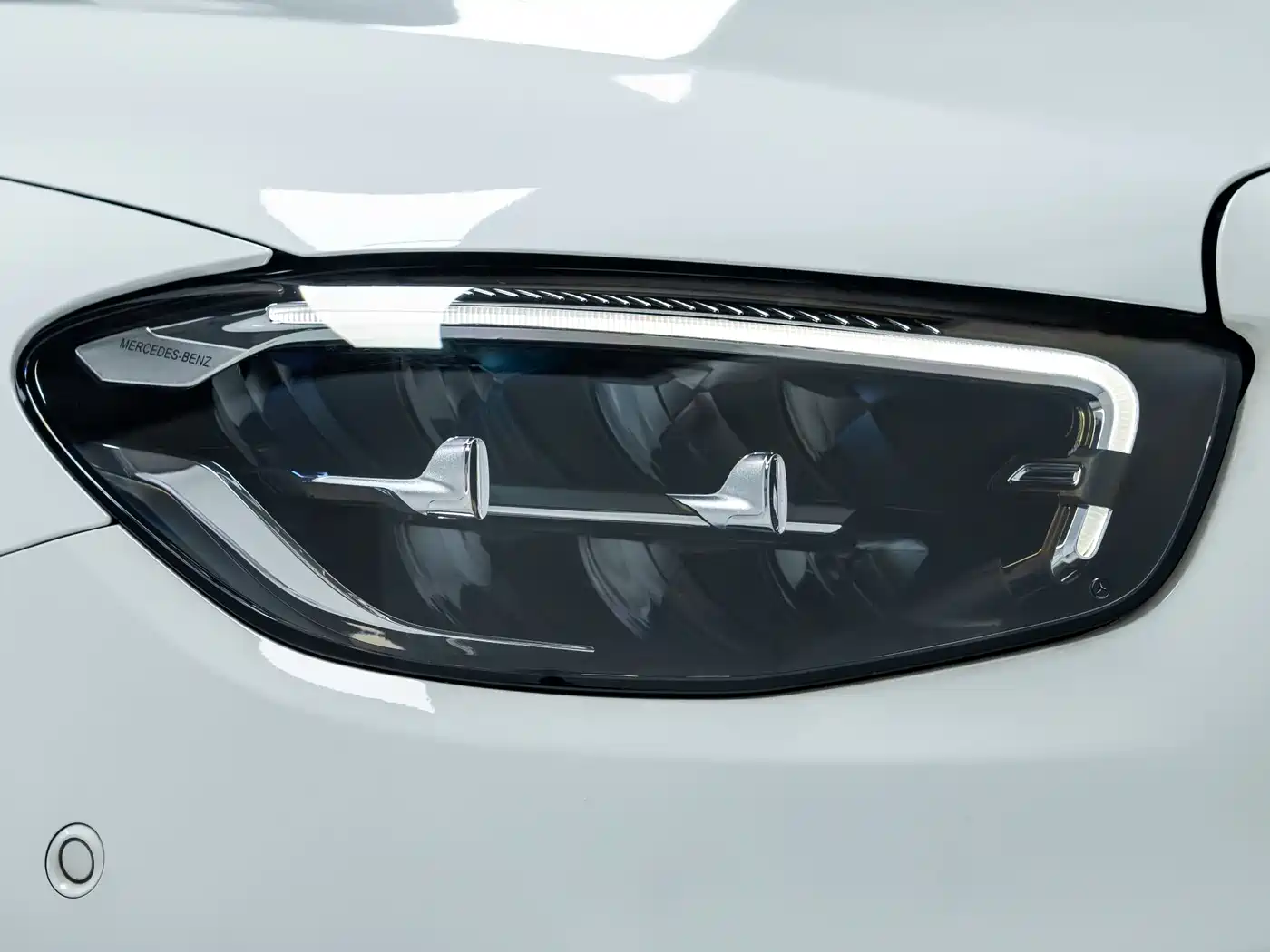 Mercedes-Benz E-Class 2023 E 300 L Sport Fashion фото 8