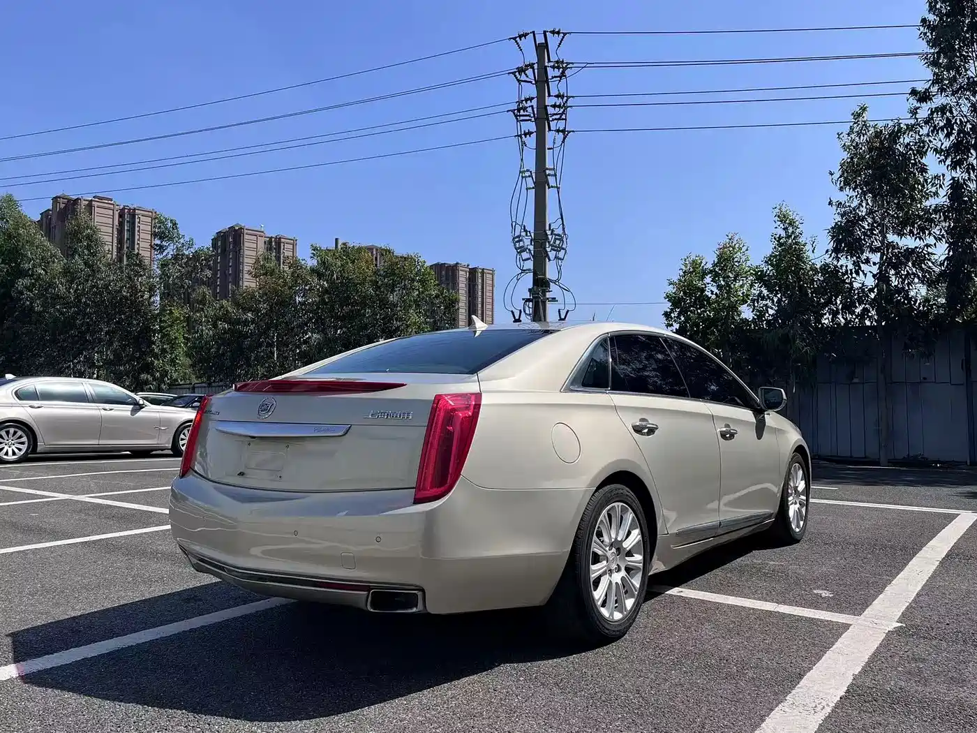 Cadillac XTS 2014 2015 28T Luxury
