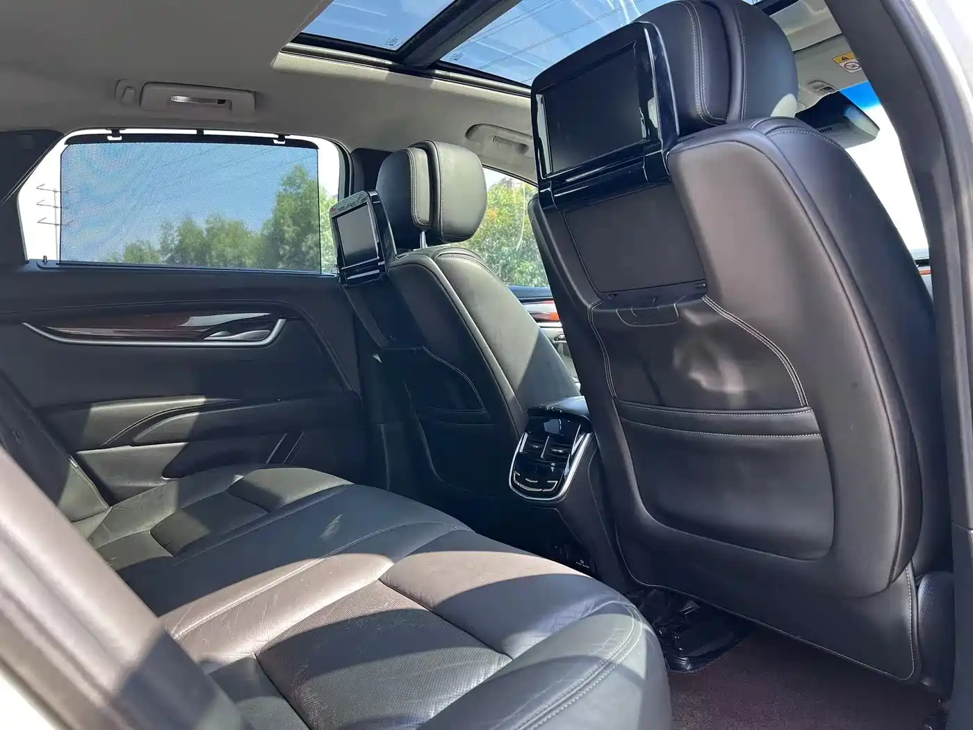 Cadillac XTS 2014 2015 28T Luxury