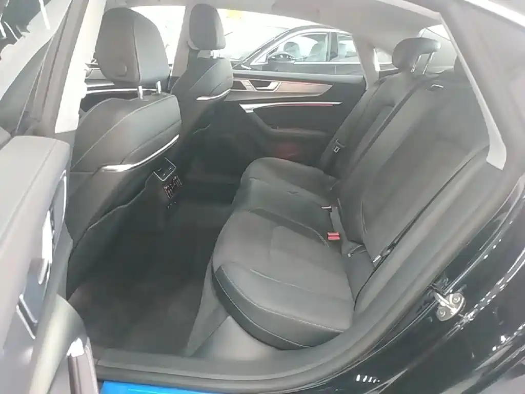 Audi A7L 2026 2024 45 TFSI Luxury