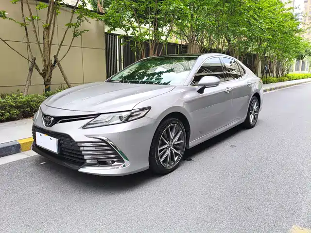Toyota Camry 2022