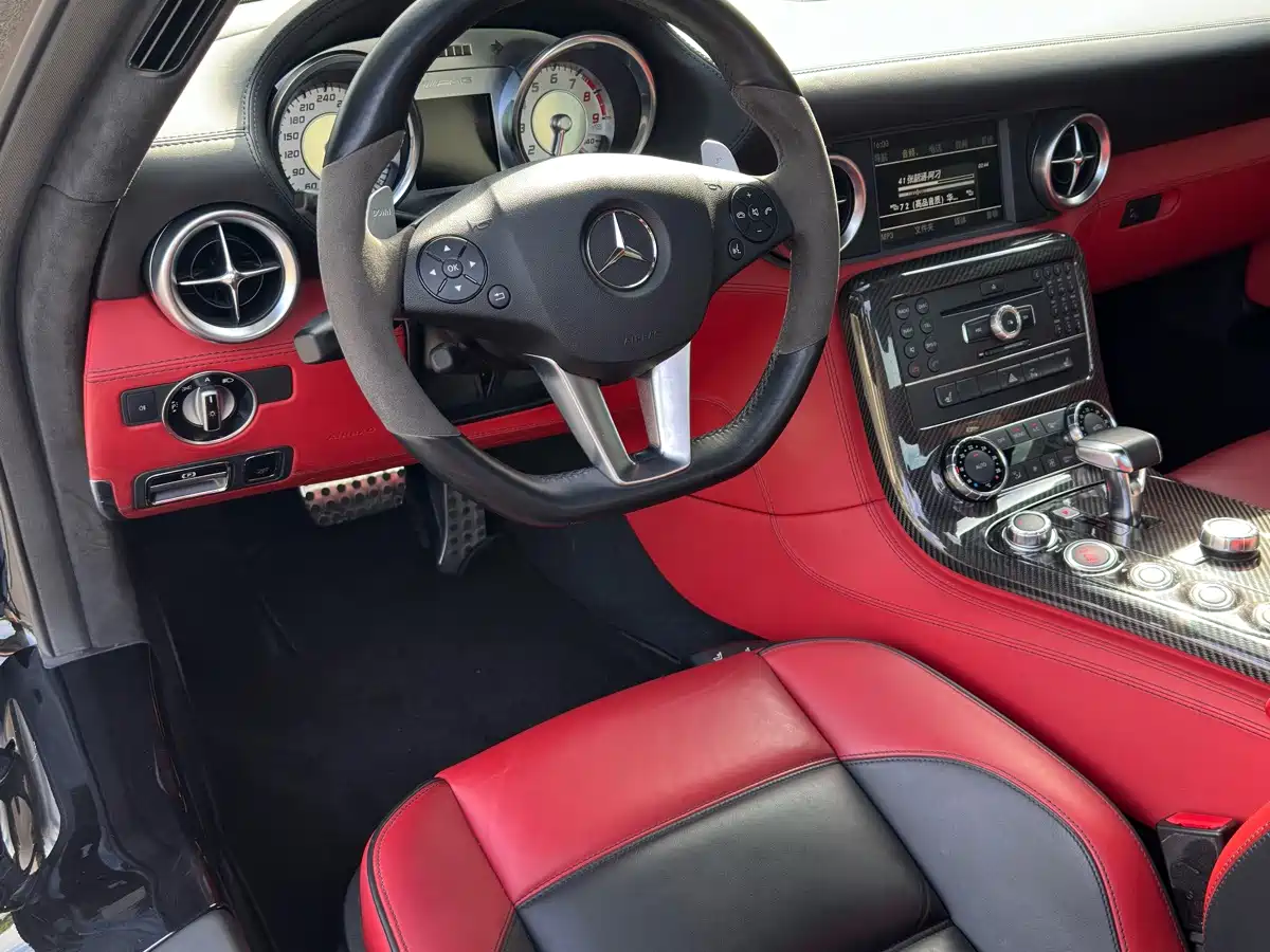 Mercedes-Benz SLS AMG 2011 2011 SLS AMG