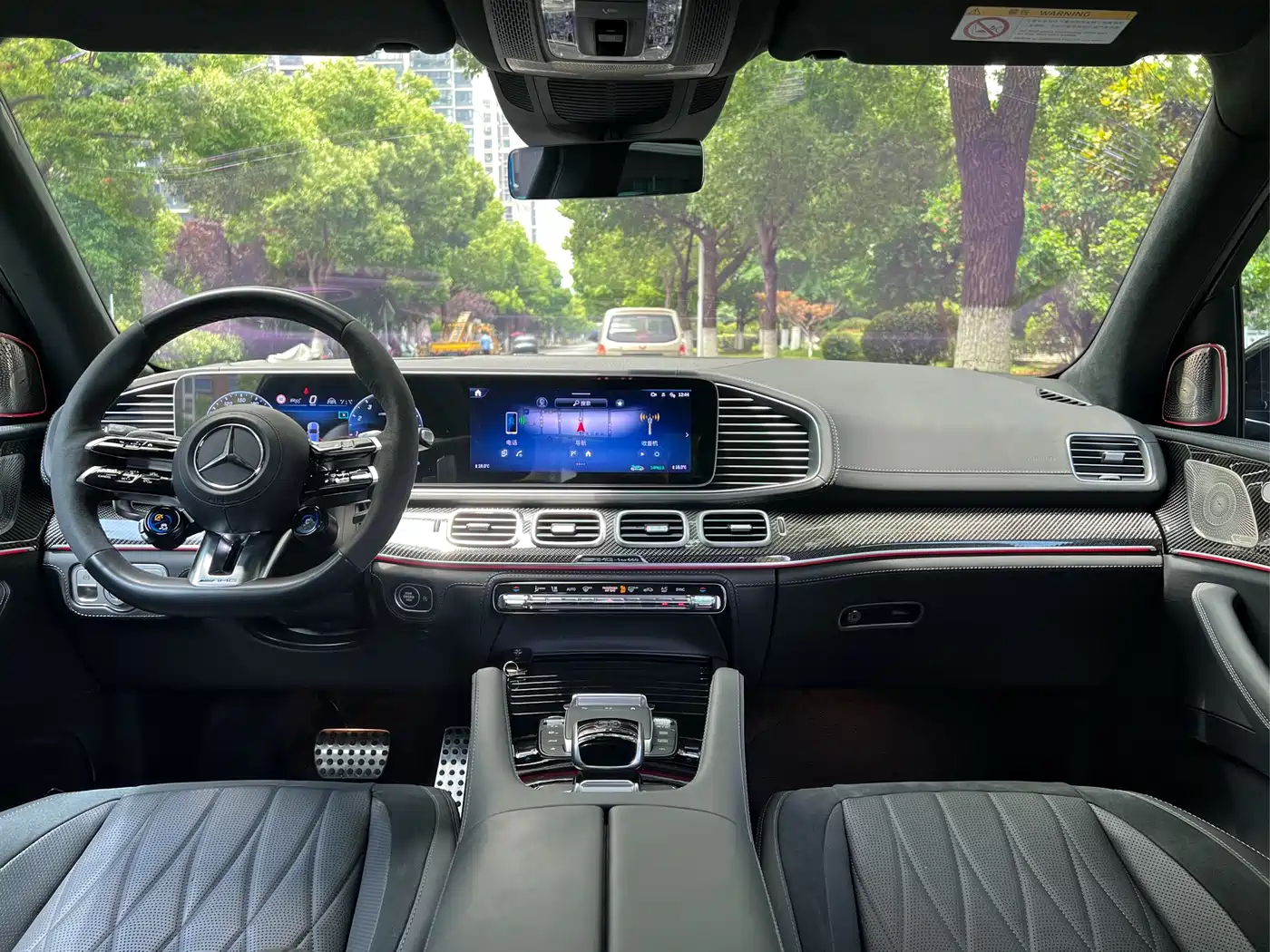 Mercedes-Benz GLS AMG 2024 AMG GLS 63 4MATIC+ фото 12