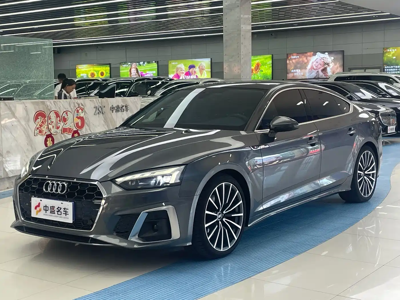 Audi A5 (Import) 2023 Sportback 40 TFSI quattro Luxury Dynamic