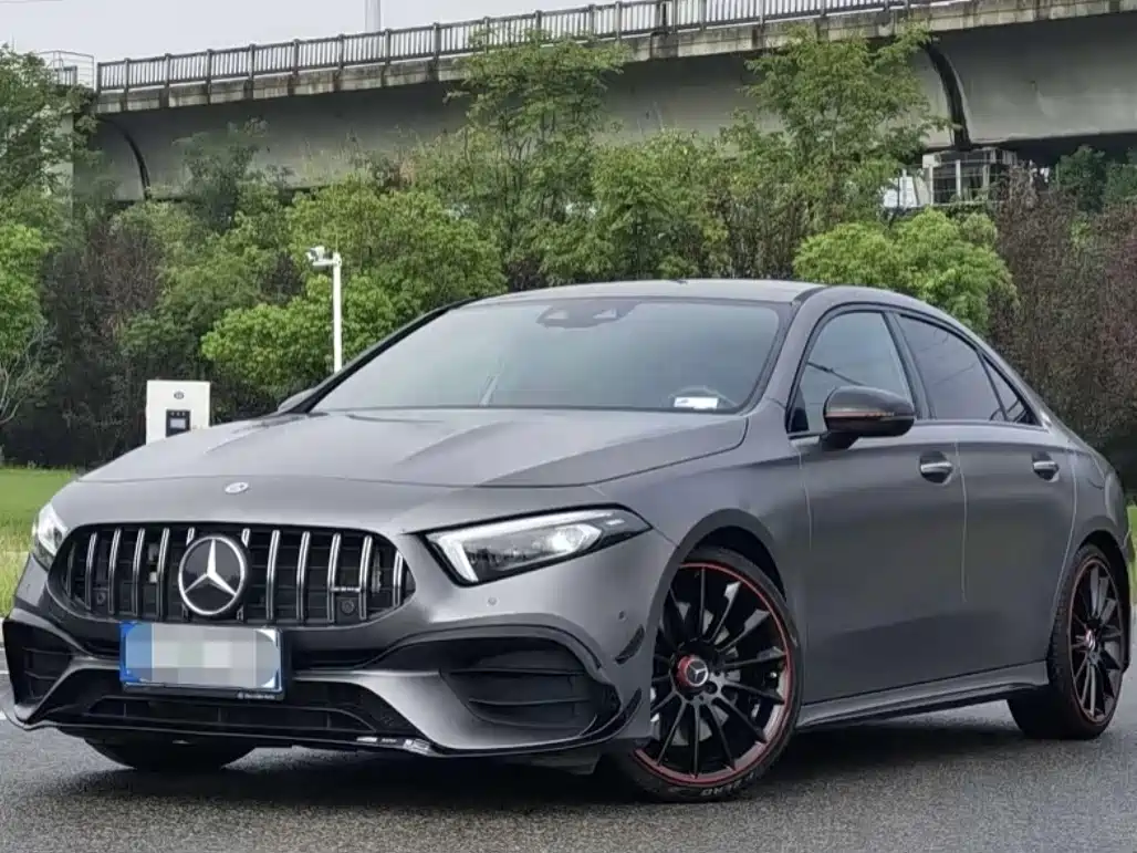 Mercedes-Benz A-Class AMG 2020 AMG A 35 L 4MATIC фото 13
