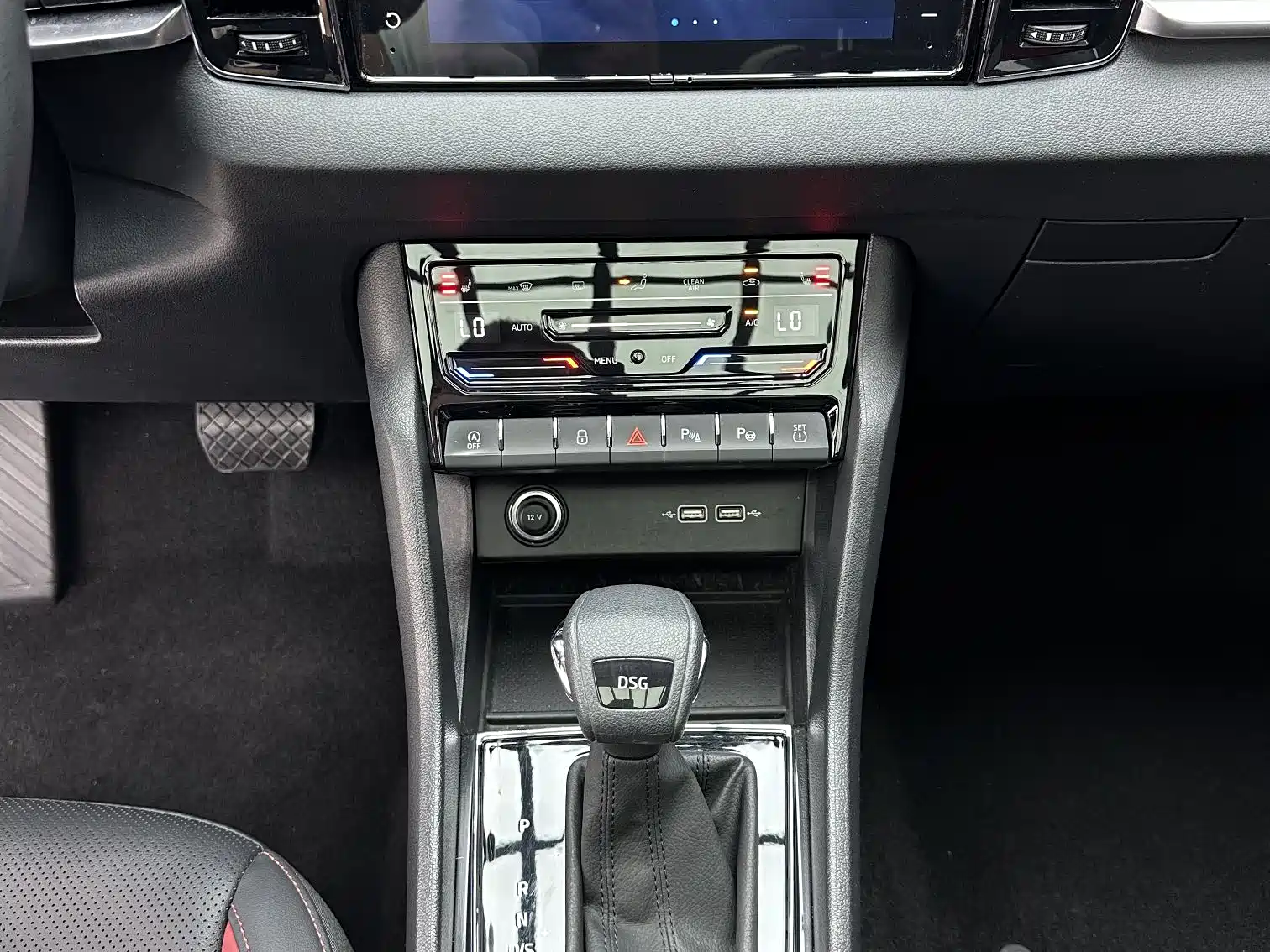 Photo 15 - Škoda Karoq