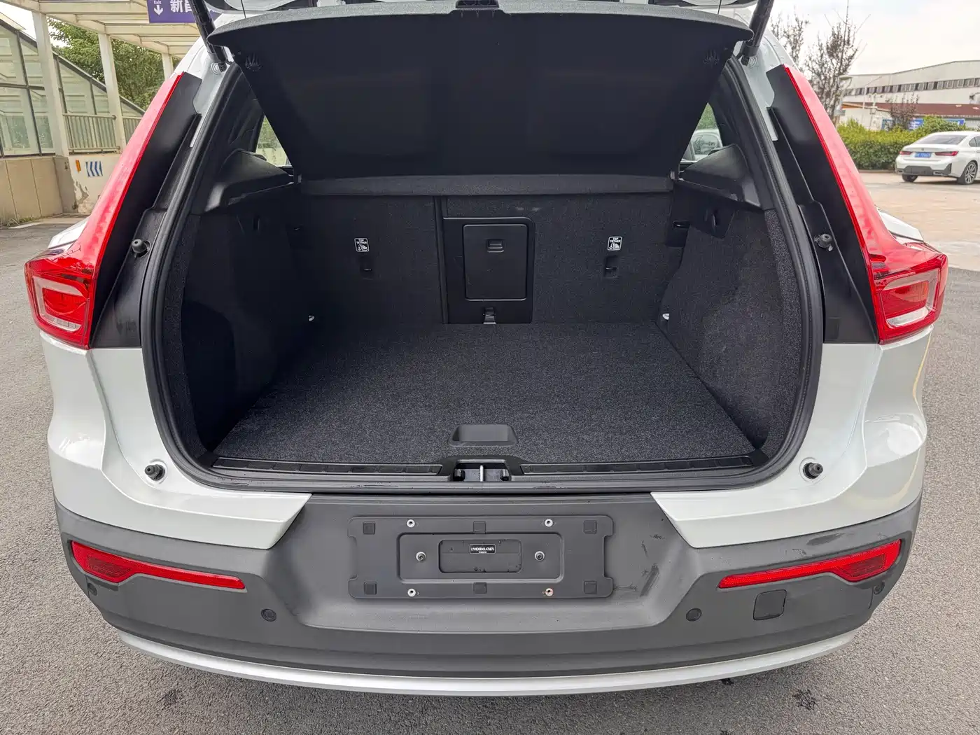 صورة 18 - Volvo XC40