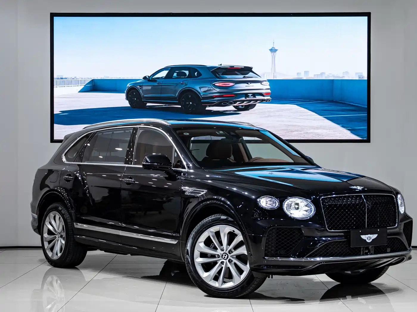 Bentley Bentayga 2025 2024 4.0T V8 Long Wheelbase