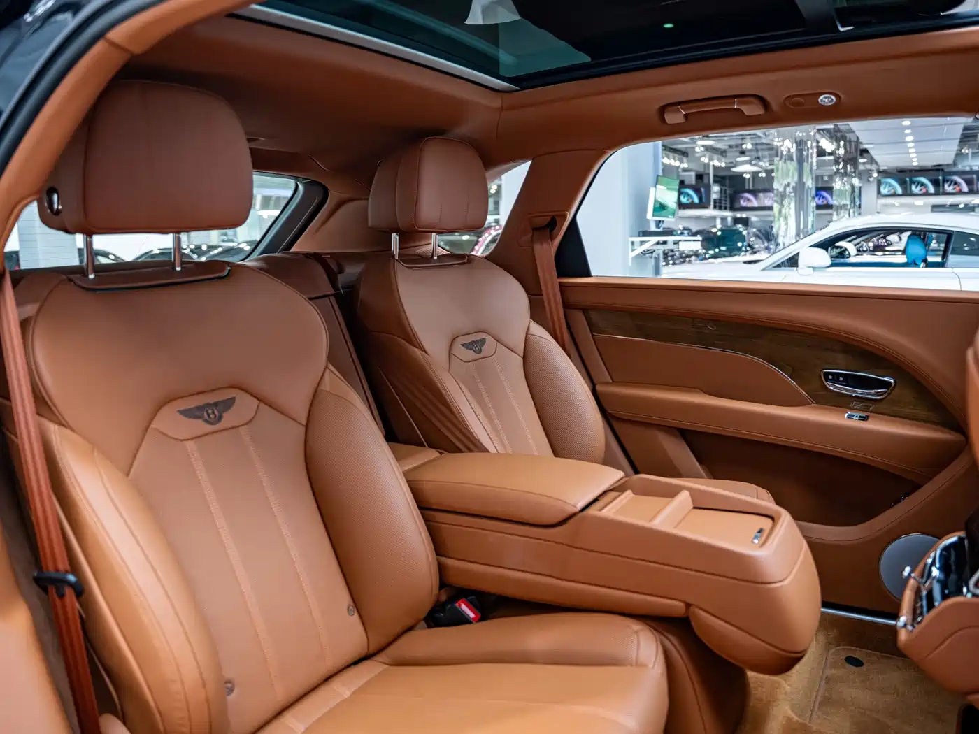 Bentley Bentayga 2025 2024 4.0T V8 Long Wheelbase