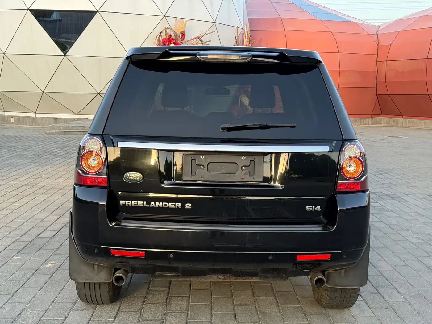 Land Rover Freelander 2 2014 2.0T Si4 SE Gasoline Edition фото 5