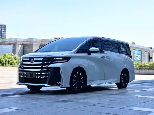 Toyota Vellfire 2024