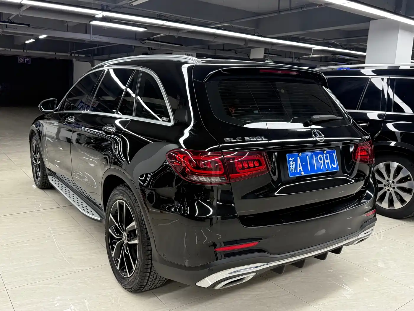 MERCEDES-BENZ GLC