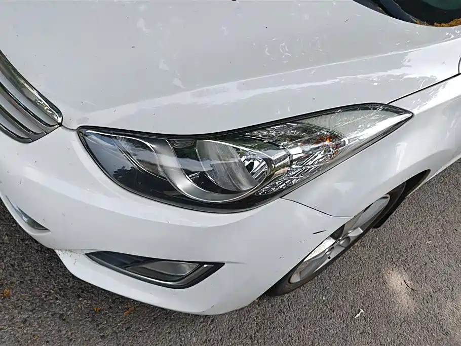 Hyundai Langdong 2013 1.6L Automatic Leading фото 5