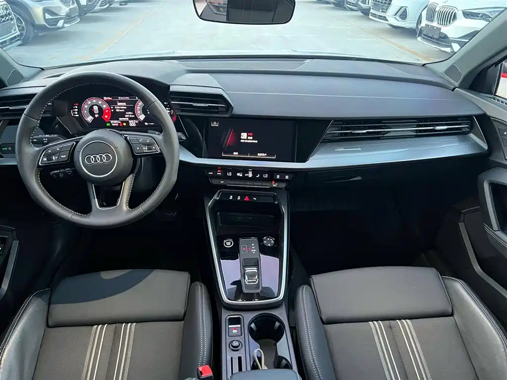 Audi A3 2022 A3L Limousine 35 TFSI Style Sport фото 13