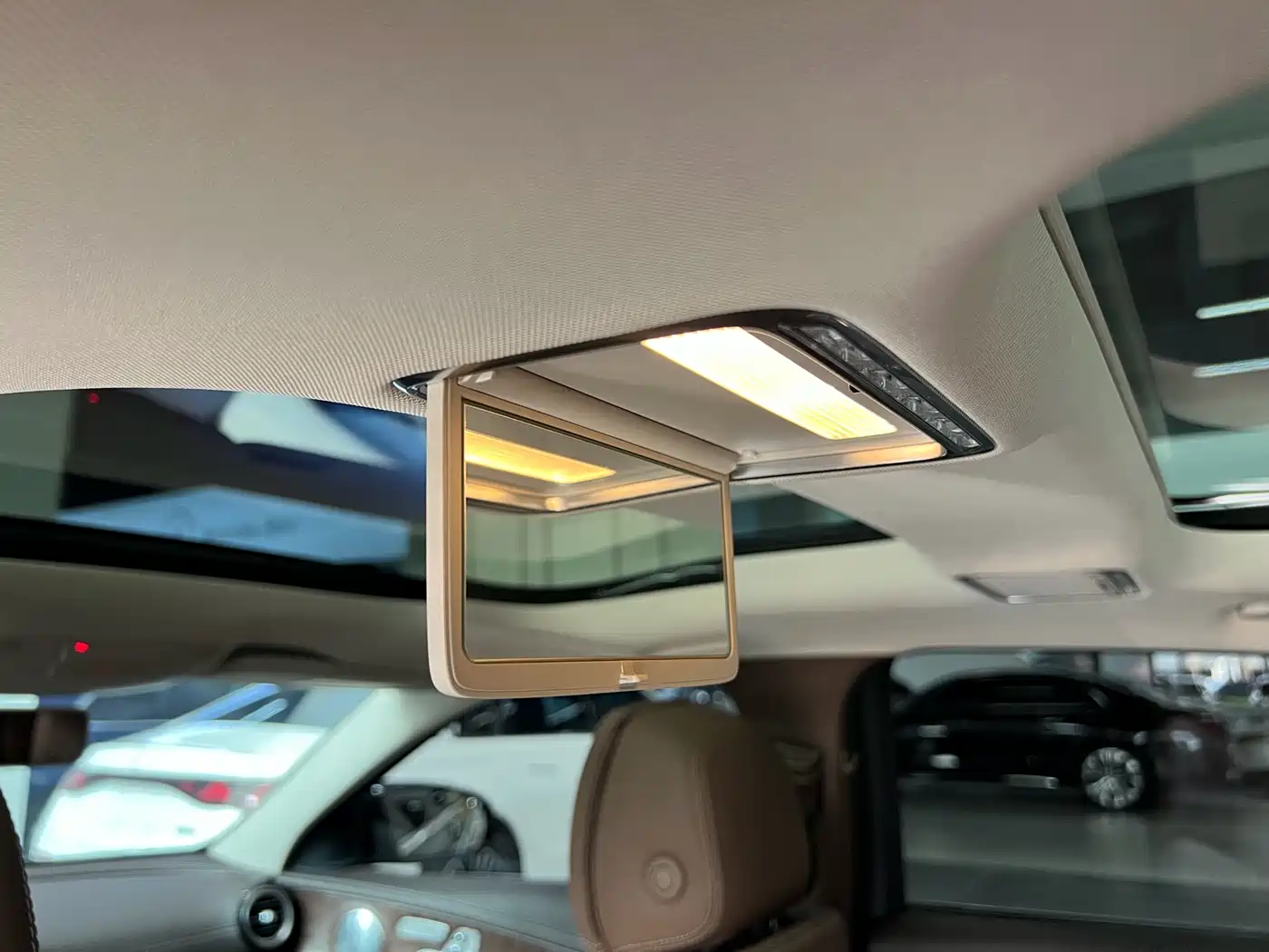 Mercedes-Benz E-Class 2020 Facelift E 300 L Exclusive фото 49