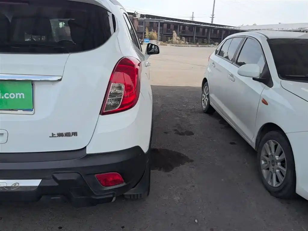 Buick Encore 2015 1.4T Manual 2WD Urban Progressive фото 8
