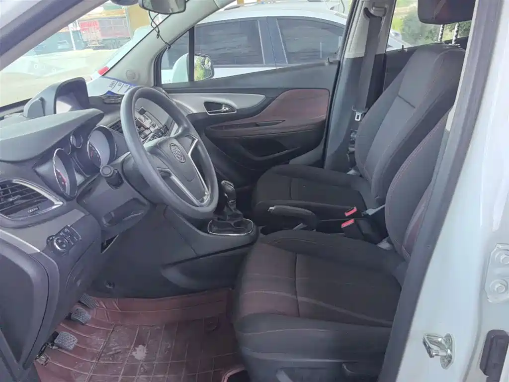 Buick Encore 2015 1.4T Manual 2WD Urban Progressive фото 15