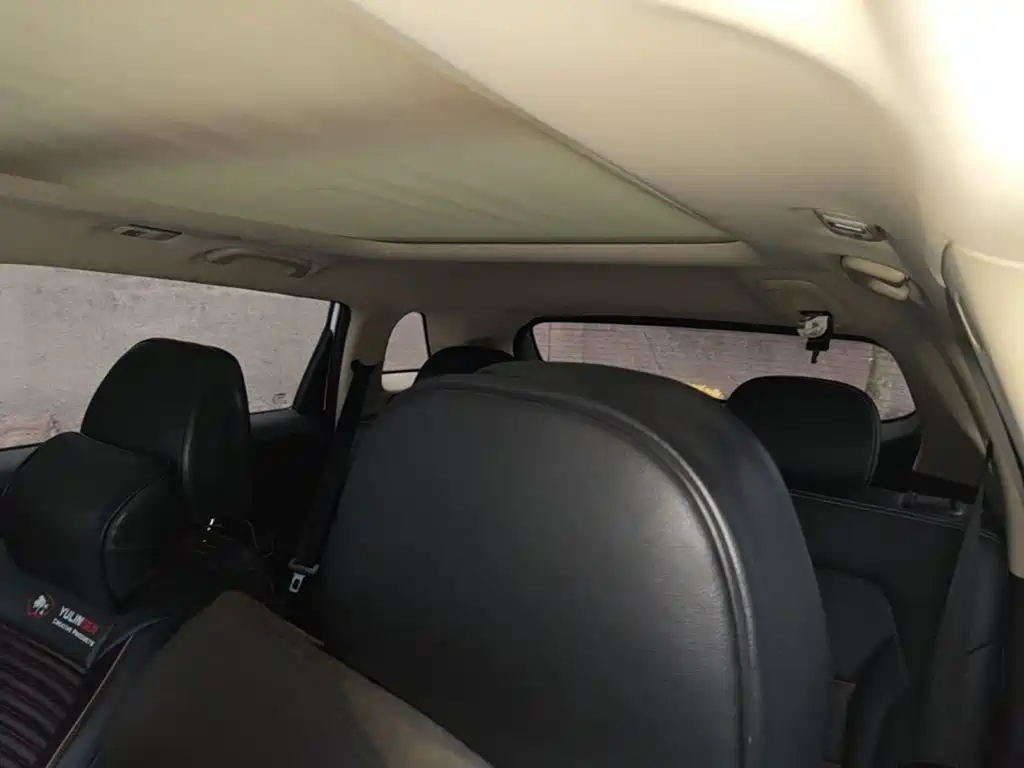 Photo 18 - Geely Atlas