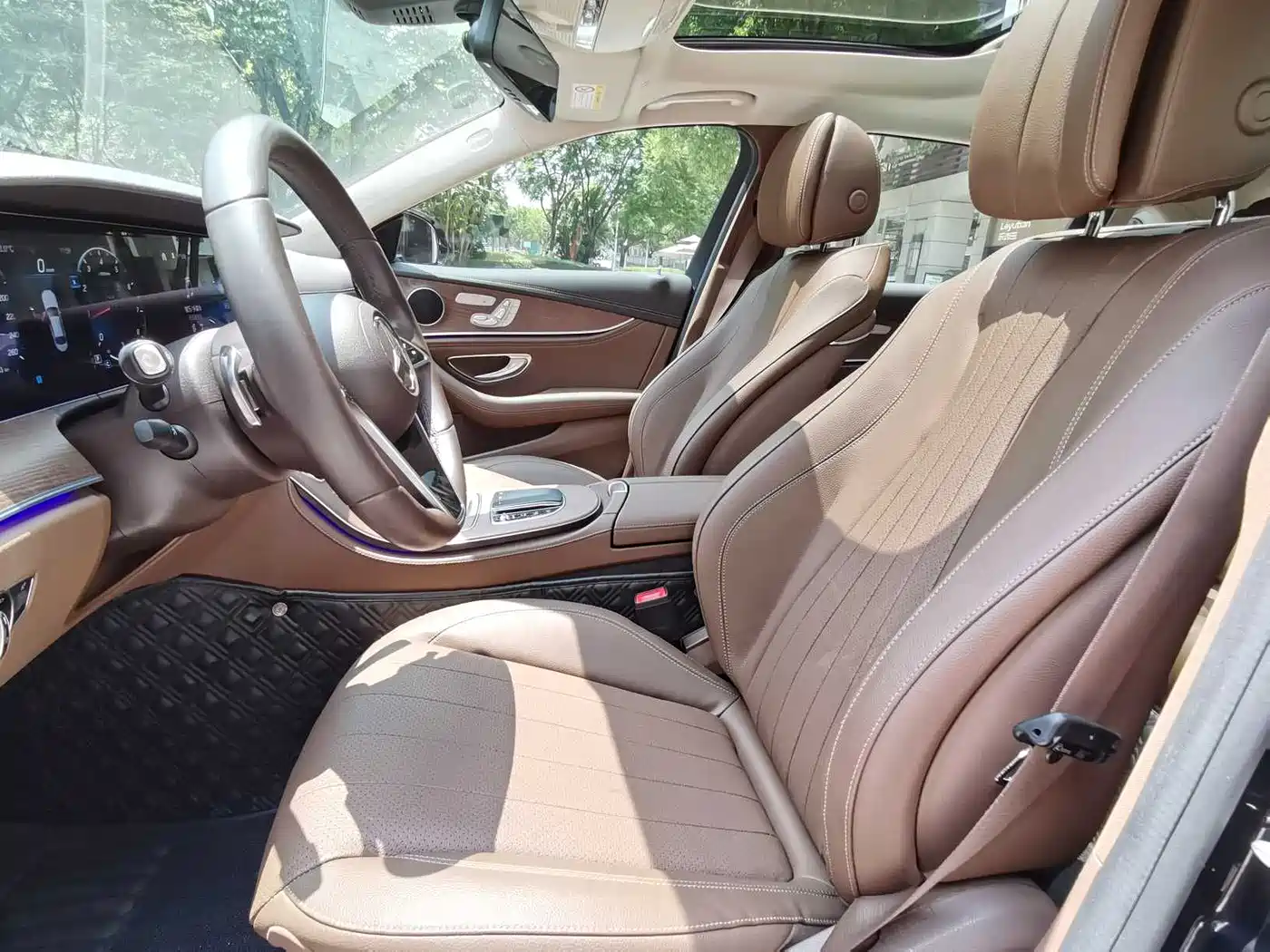 Mercedes-Benz E-Class 2022 Facelift E 300 L Fashion Style фото 3