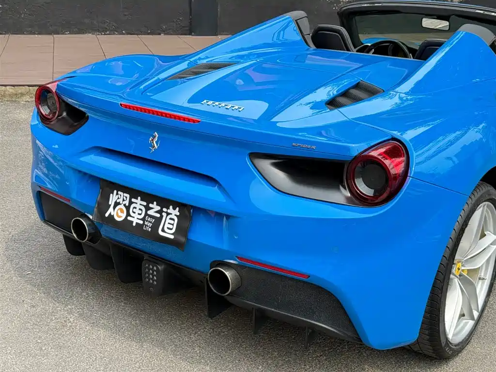 Ferrari 488 2019 2015 488 Spider