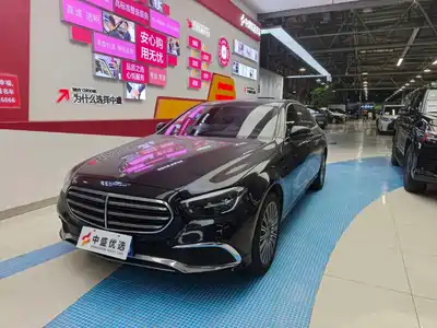 Mercedes-Benz E