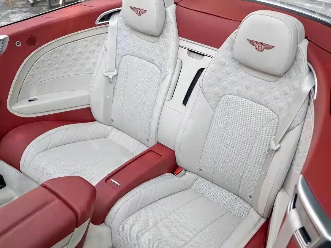 Bentley Continental 2019 6.0T GT W12 Convertible фото 6