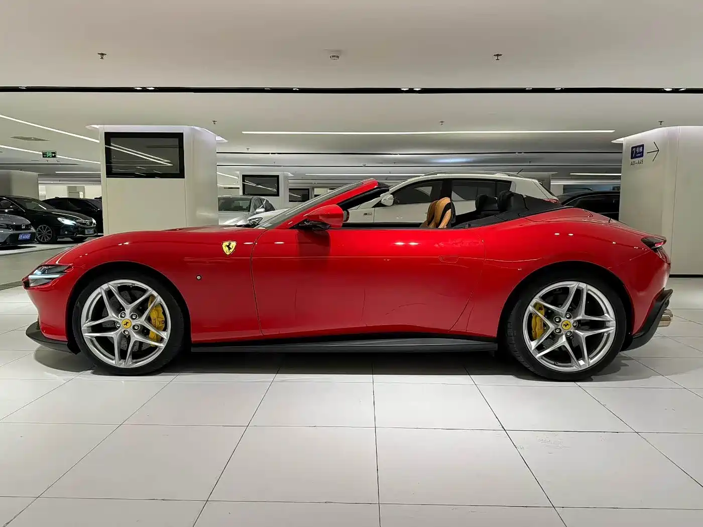 Ferrari Roma 2023 Model Spider фото 6