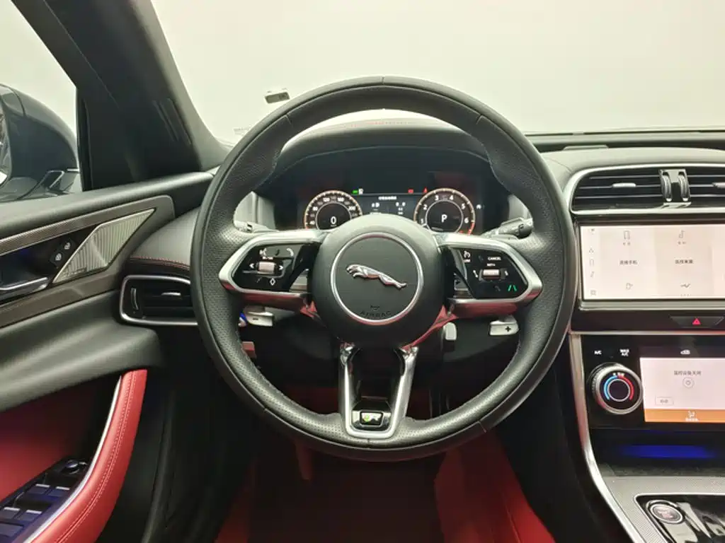 Jaguar XEL 2025 2025 2.0T 250PS R-DYNAMIC 90th Anniversary Edition