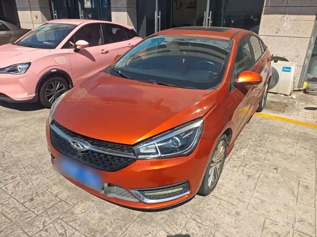 Фото 1 - Chery Arrizo 5
