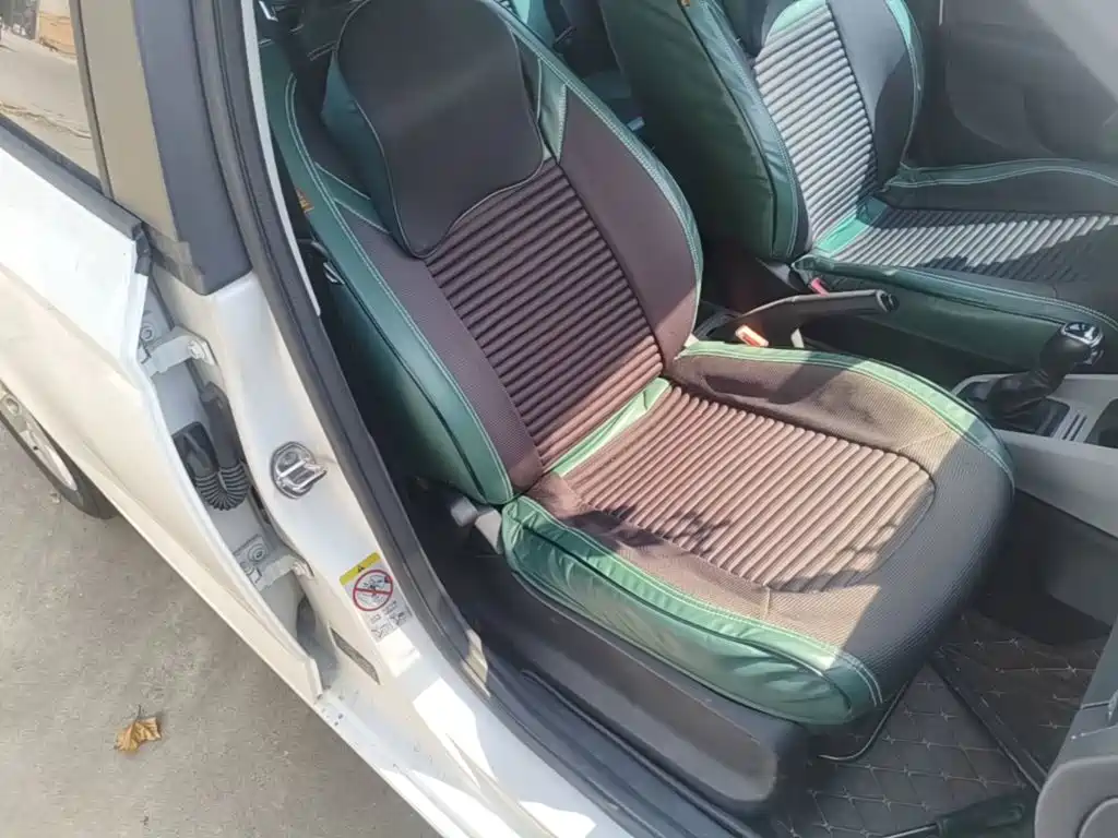 صورة 25 - Škoda Fabia