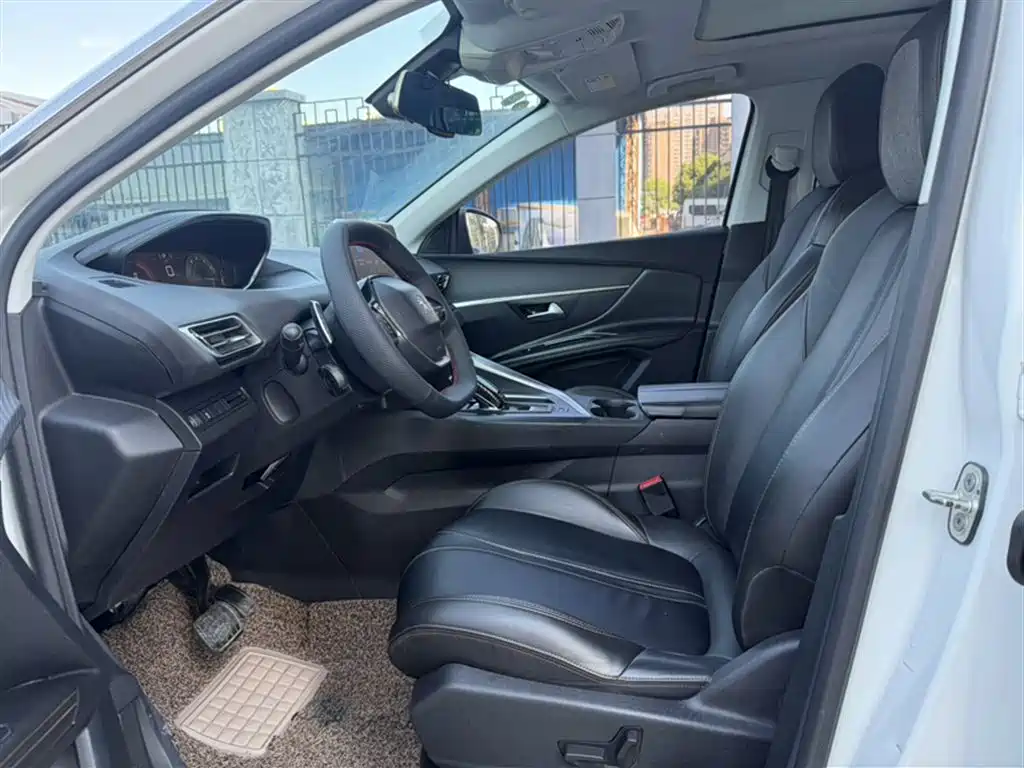 Peugeot 5008 2017 380THP 7-seat Elite Edition фото 12