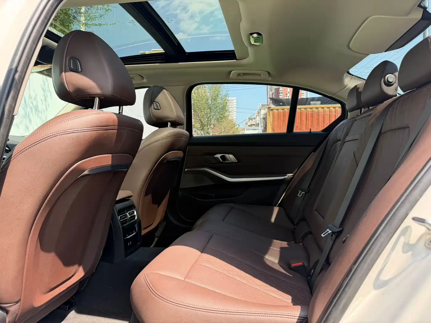 BMW 3 Series 2023 320Li M Sport Package фото 6