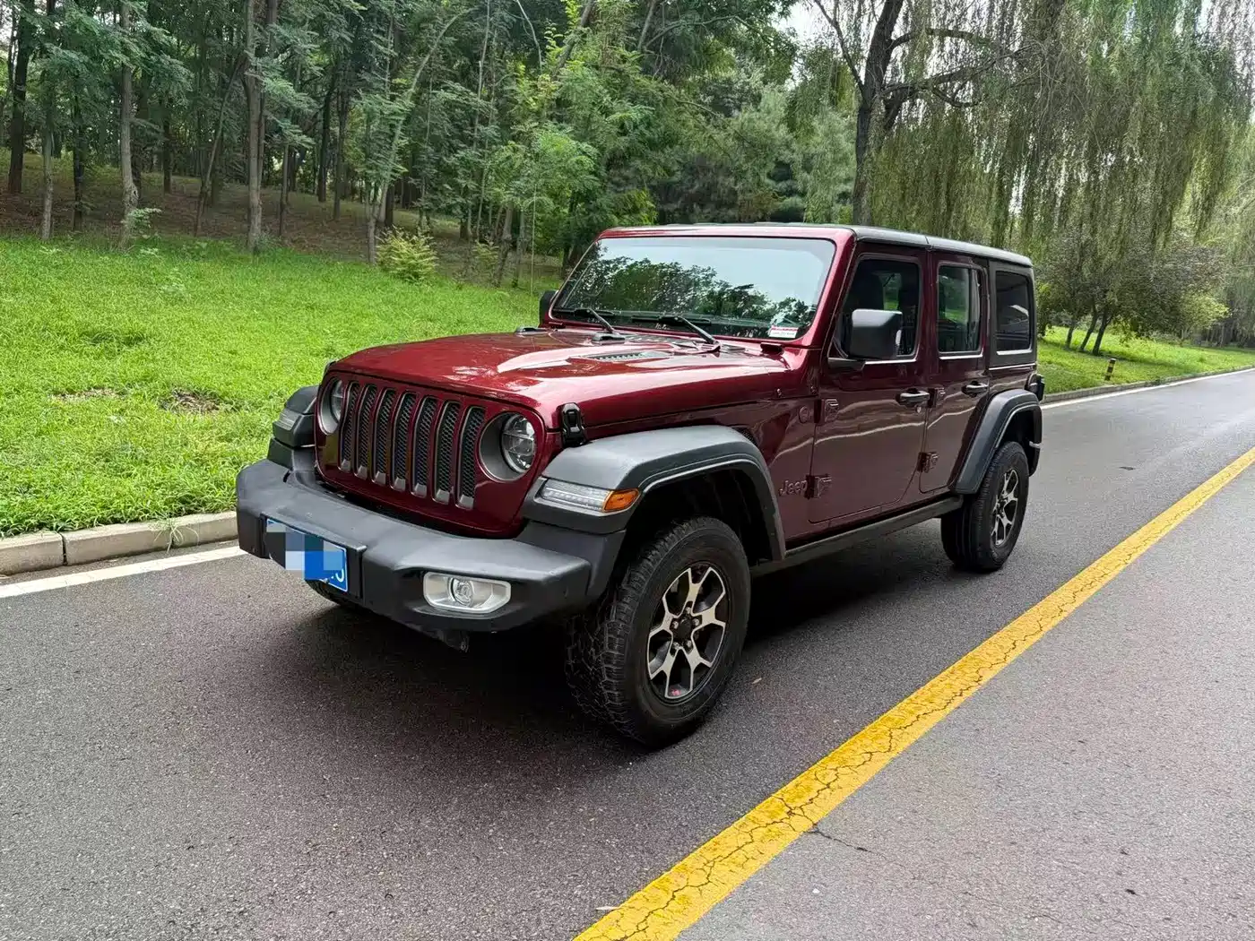 Jeep Wrangler, 2024 год