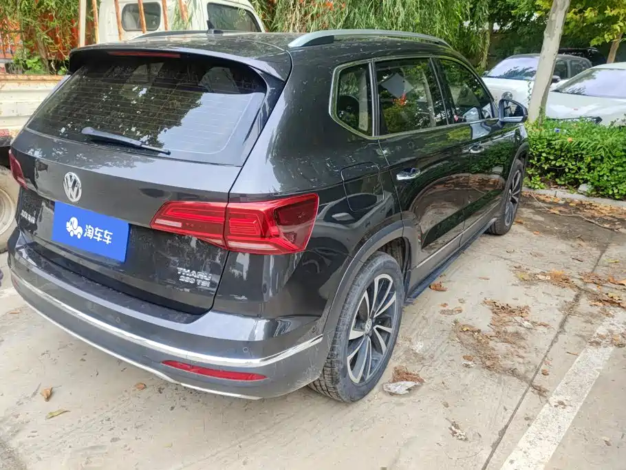 صورة 3 - Volkswagen Tharu