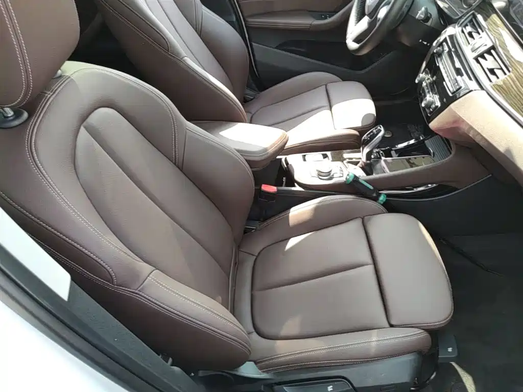 BMW X1 2020 sDrive20Li Premium Edition фото 25