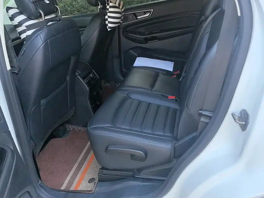 Ford Edge 2019 2018 EcoBoost 245 FWD Luxury 7-seater China V