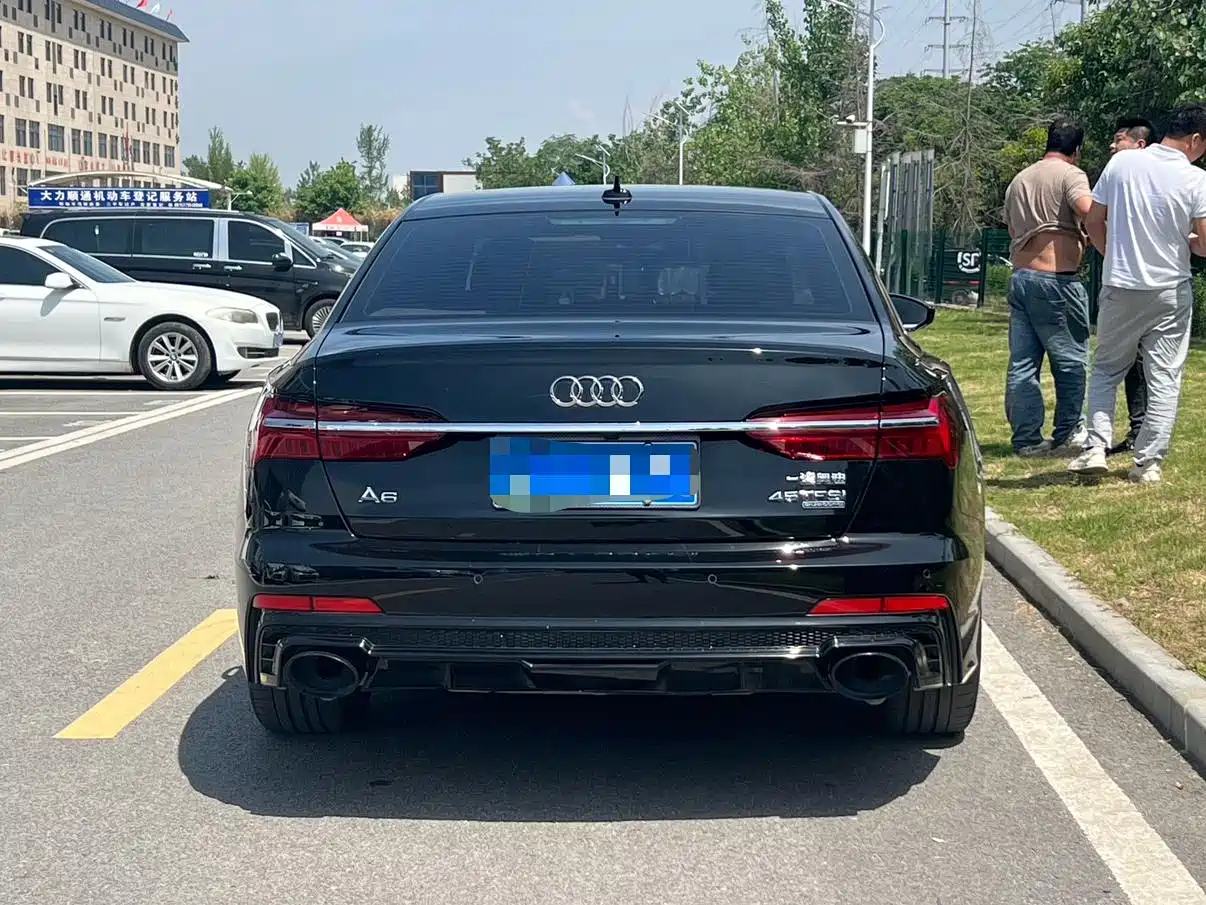 Audi A6L 2024 45 TFSI Premium Dynamic фото 5