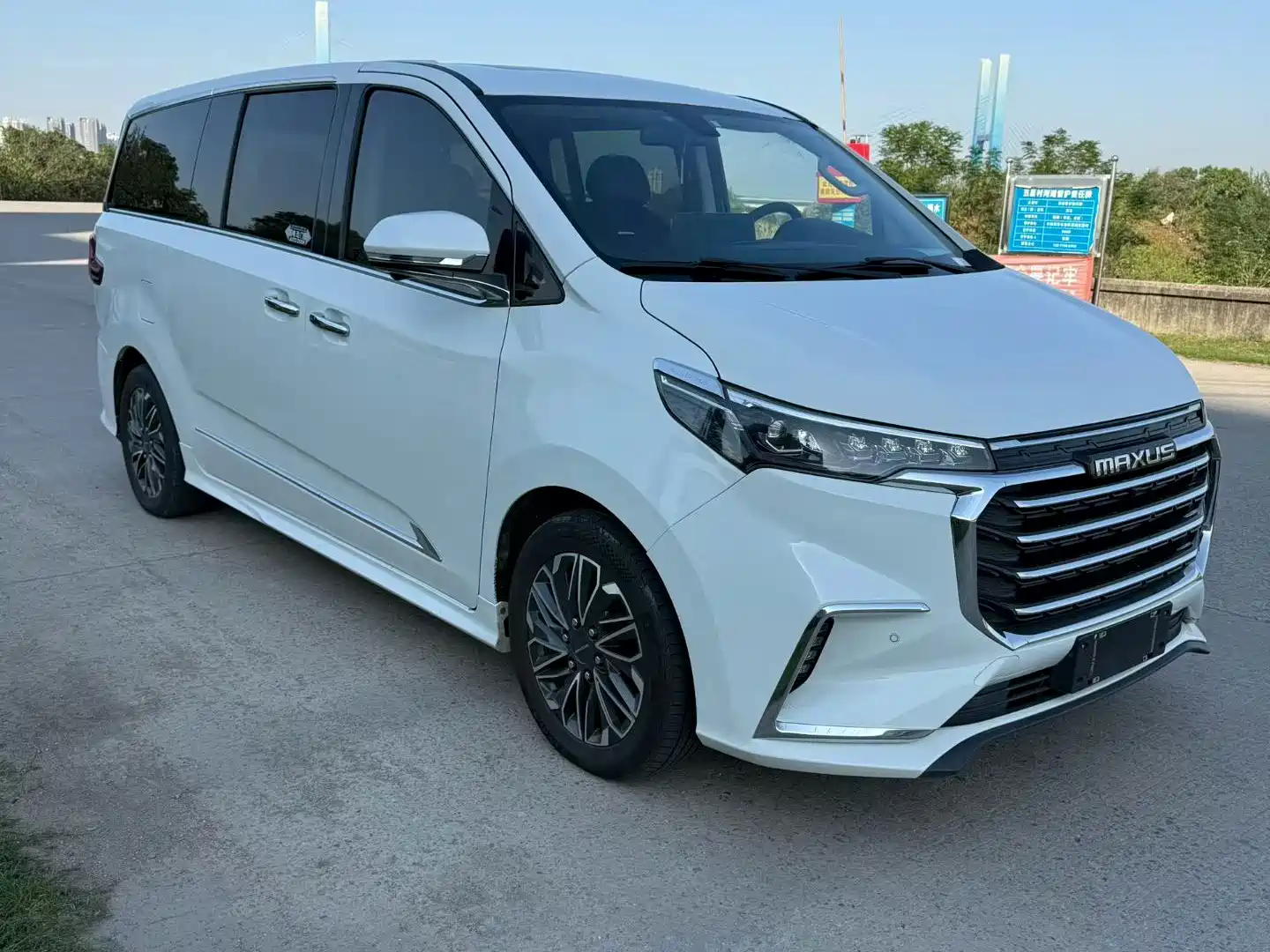 Фото 3 - Maxus G20