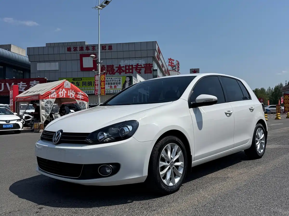 Volkswagen Golf 2012 1.4TSI Automatic Comfort фото 3