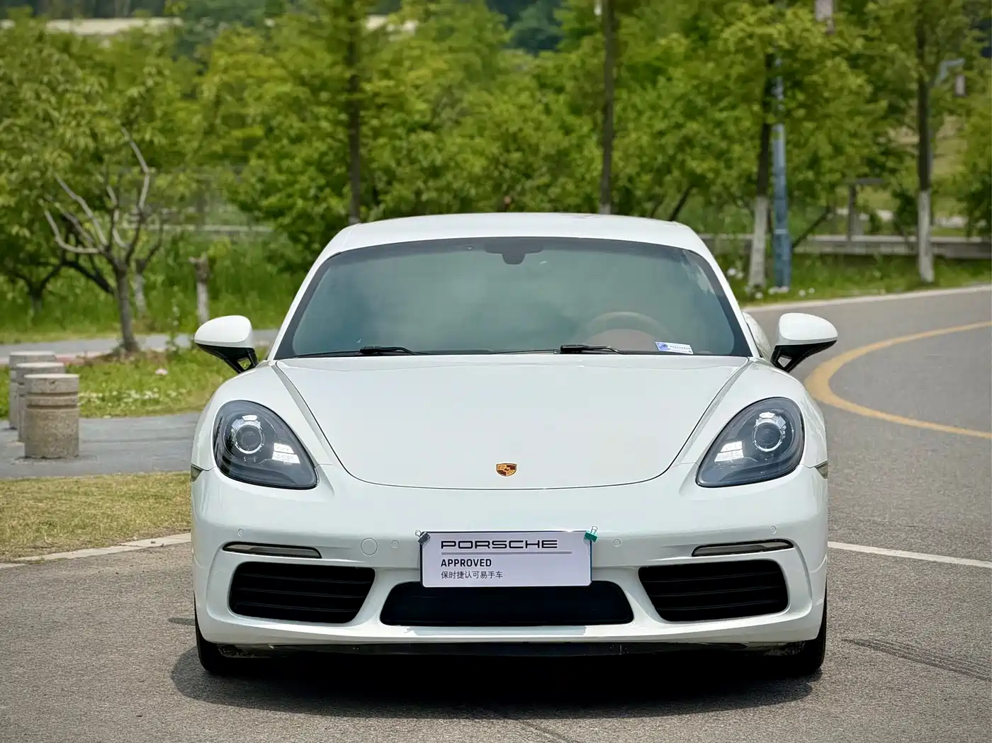 Porsche 718 2018 Cayman 2.0T фото 2
