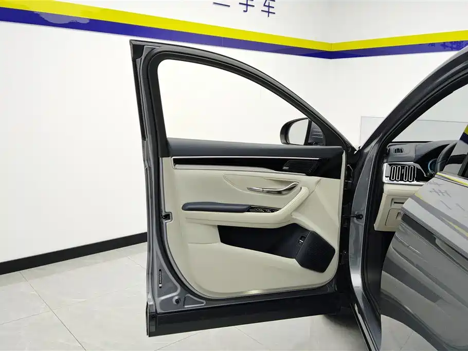 BYD Song PLUS PHEV 2021 DM-i 51KM Honor фото 7