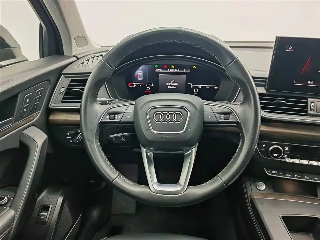 Audi Q5L 2022 Facelift 45T Luxury Elegance фото 11