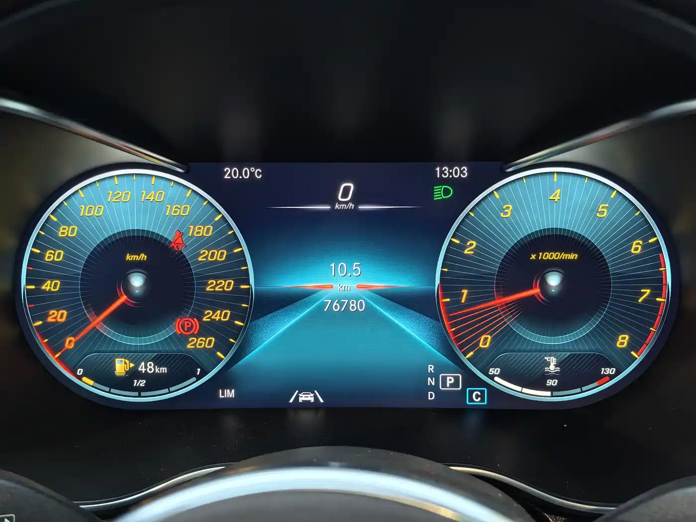 Mercedes-Benz GLC 2020 Facelift GLC 300 L 4MATIC Dynamic фото 11